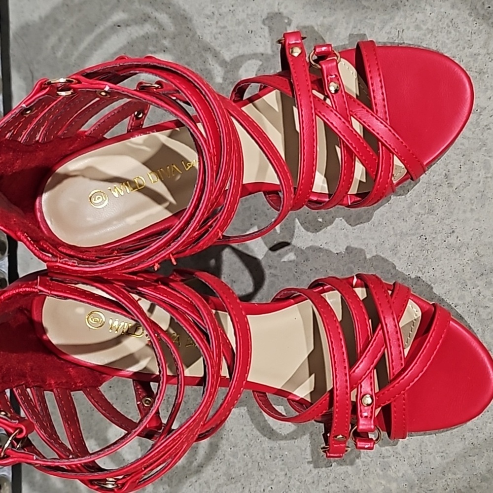 Wild Diva Red Heels - image 5
